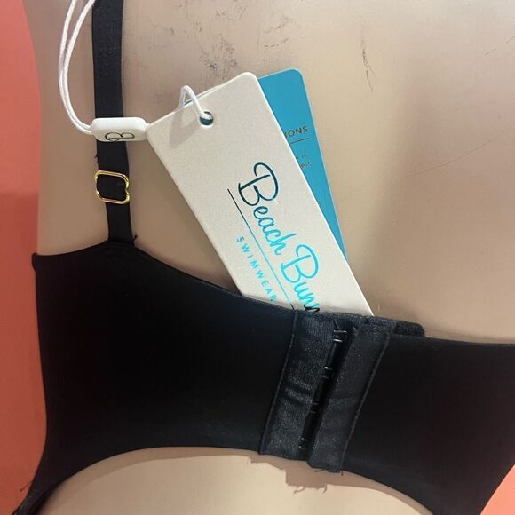 BEACH BUNNY ONE PIECE BIKINI SUIT.. - Picture 2 of 6